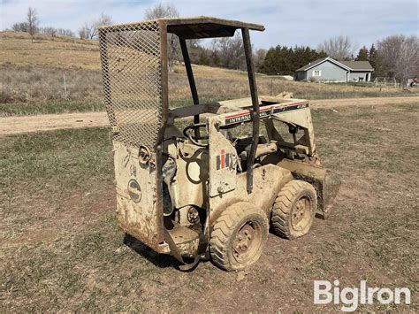 used international 4120 skid steer